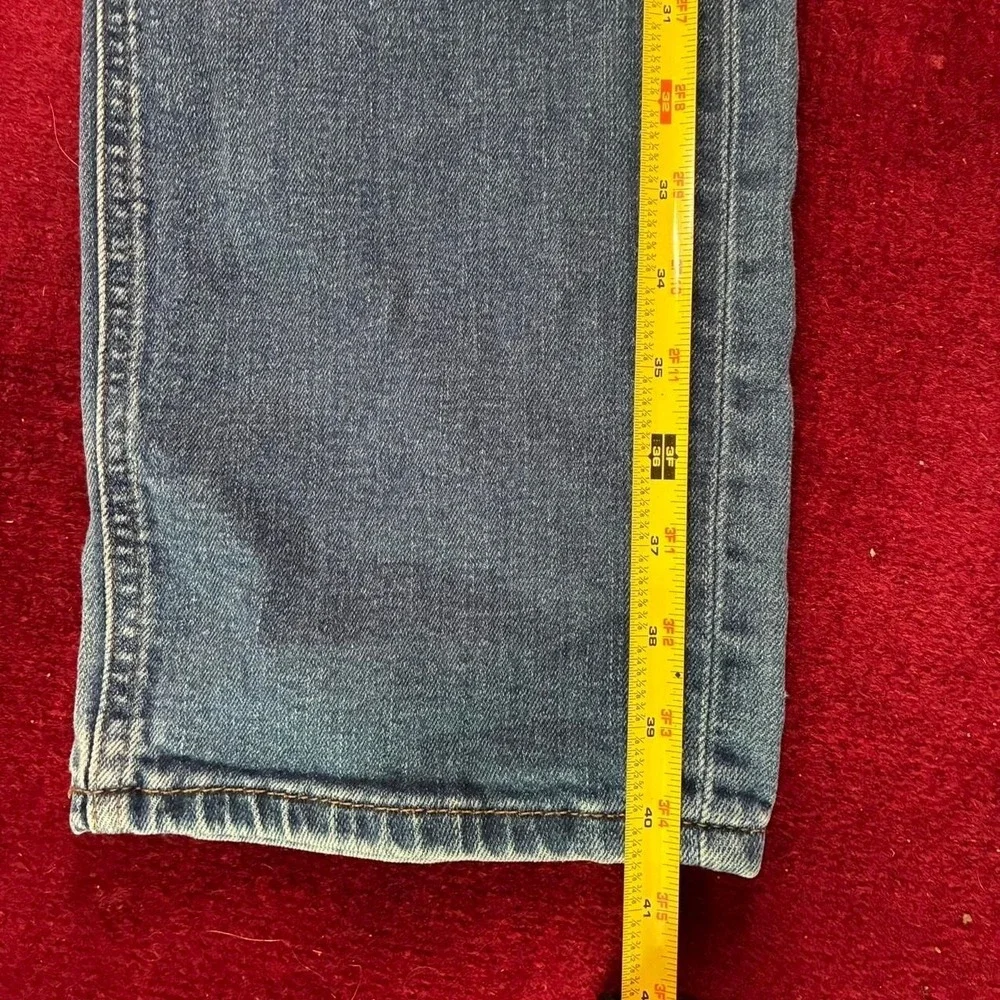 The Unbranded Brand vintage levi